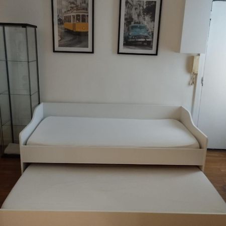 Jolie Appartement A Paris Exteriör bild